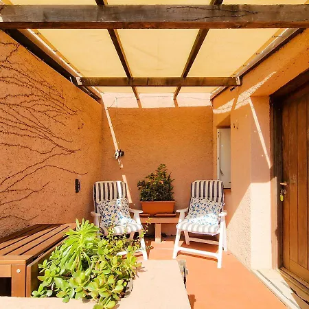 - Pagello E * Ла-Маддалена