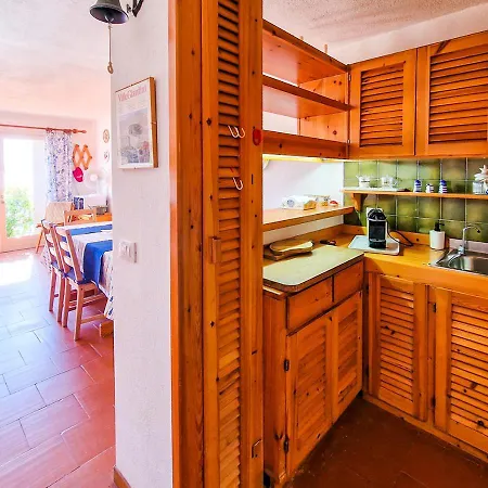 - Pagello E Апартаменты Ла-Маддалена